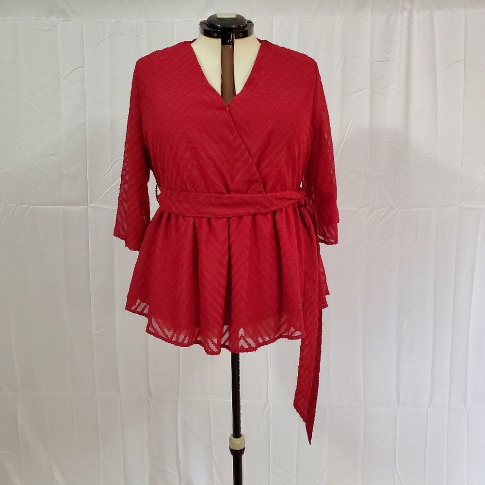 NWT Women's Blouse 1X Bloomchic Red V Neck Belted Geometric 3/4 Sleeve Elegant